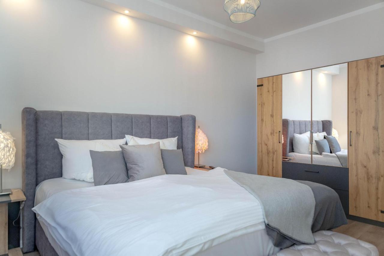Thyra Apartment